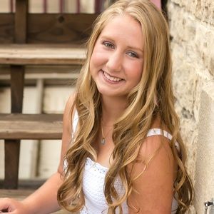 Meet your Posher, Jade